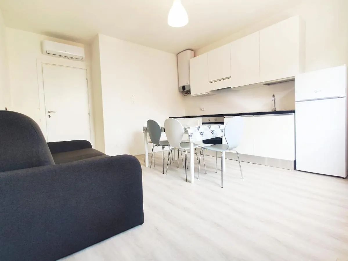 Volta - Appena Ristrutturato - 100 Mt Da Piazza Mazzini Lido di Jesolo Lägenhet